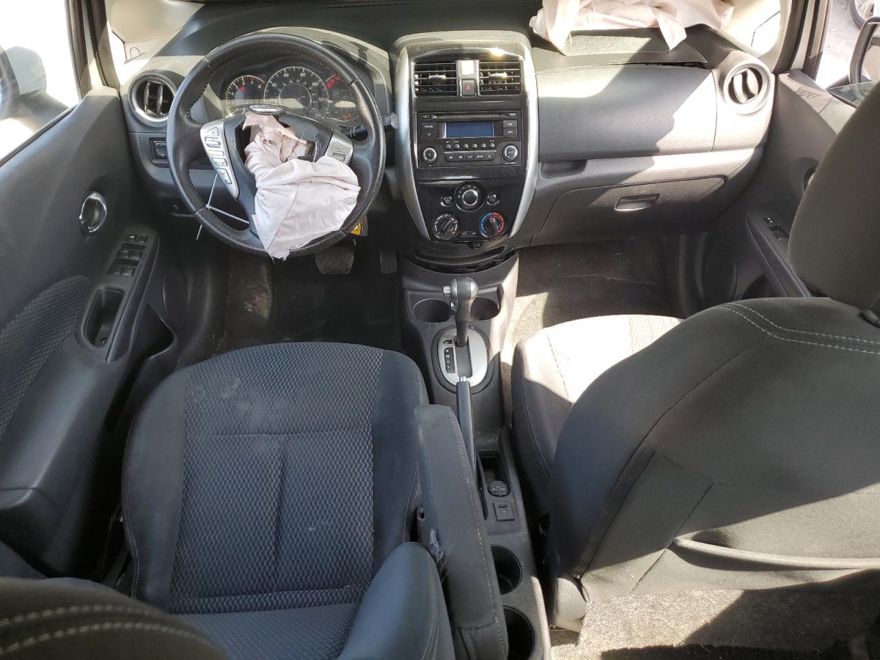 3N1CE2CP7FL406679 2015 Nissan Versa Note S