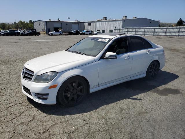 VIN WDDGF4HB2EG230931 2014 Mercedes-Benz C-Class, 250 no.1