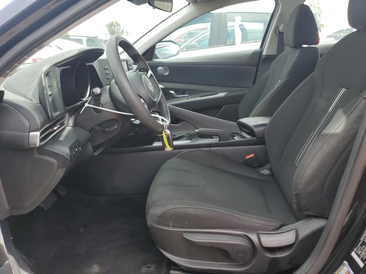 5NPLM4AG2NH054382 2022 Hyundai Elantra Sel