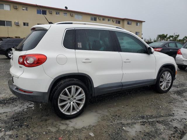 2011 Volkswagen Tiguan S VIN: WVGAV7AX5BW515596 Lot: 58783494