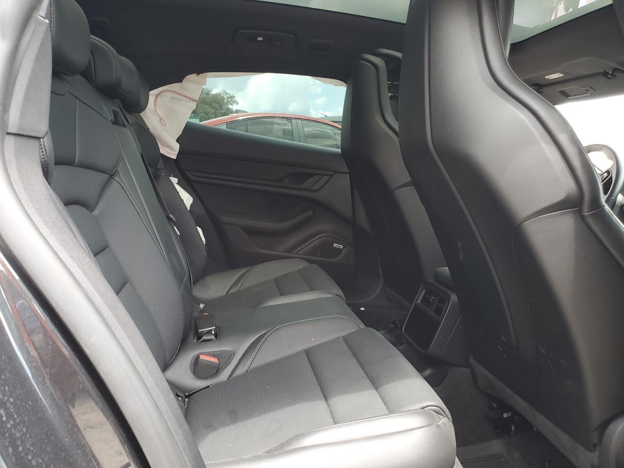 WP0BA2Y10NSA67453 2022 Porsche Taycan Cross Turismo 4