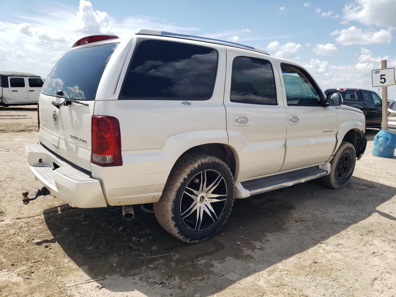 1GYEK63N95R206408 2005 Cadillac Escalade Luxury