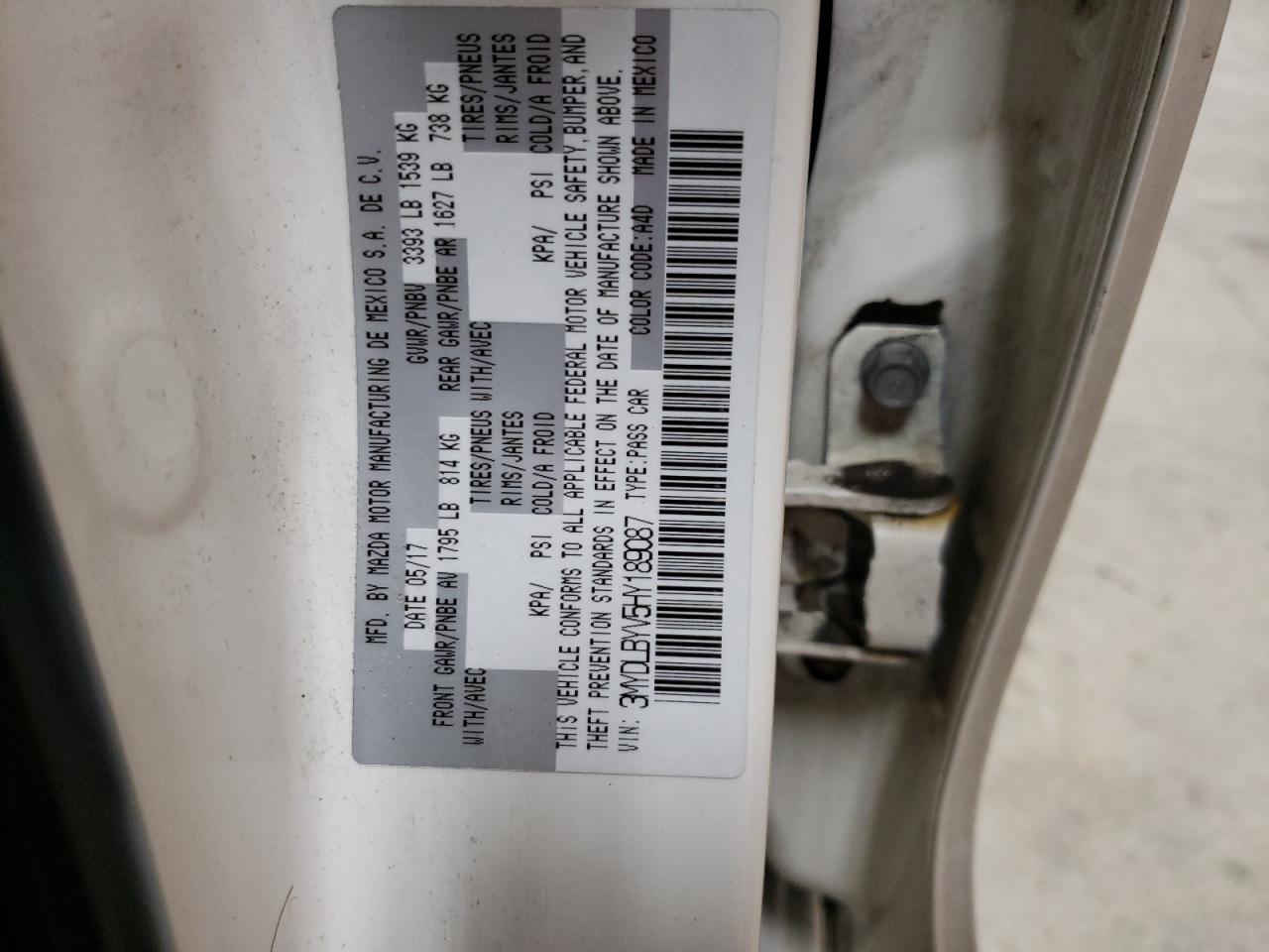 3MYDLBYV5HY189087 2017 Toyota Yaris Ia