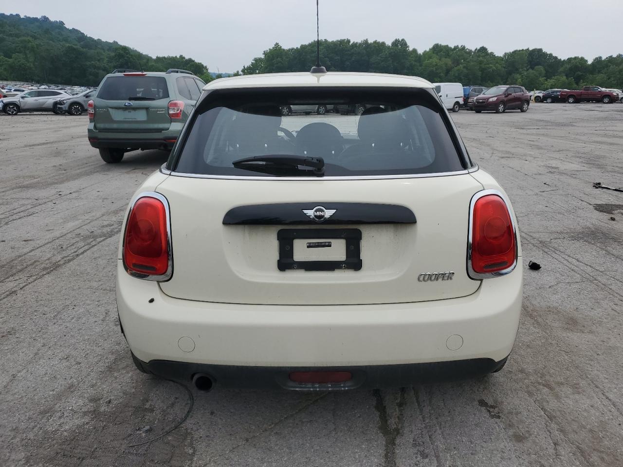 WMWXU1C52G2D11346 2016 Mini Cooper