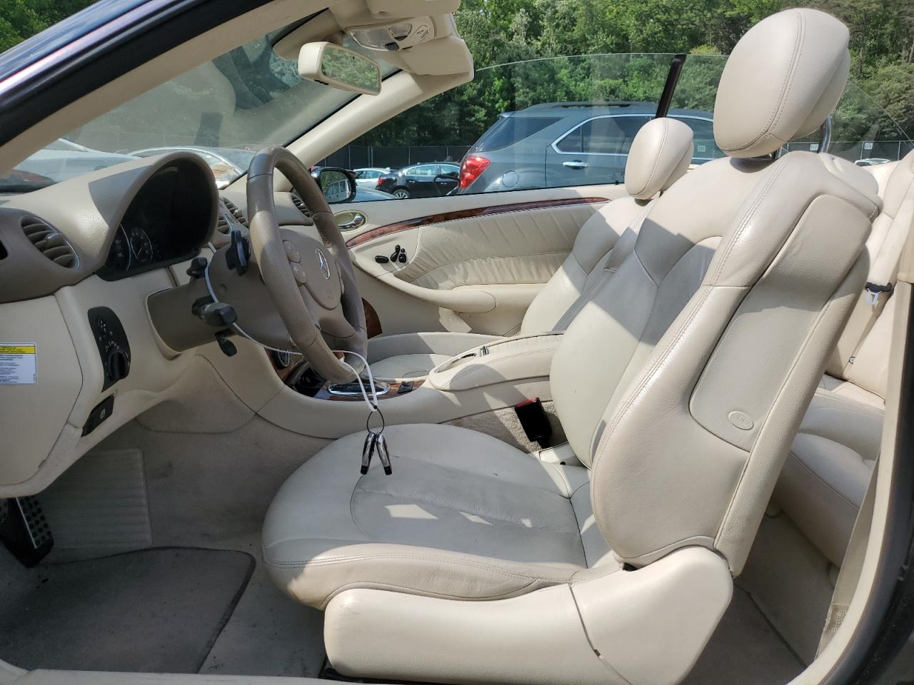 WDBTK72F17T081566 2007 Mercedes-Benz Clk 550