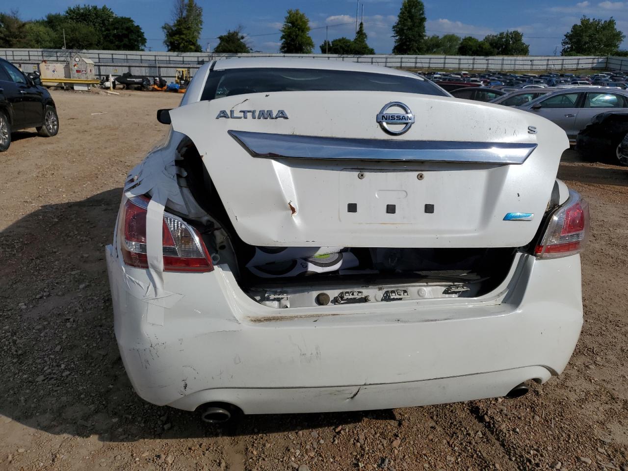 2013 Nissan Altima 2.5 vin: 1N4AL3AP7DC227320