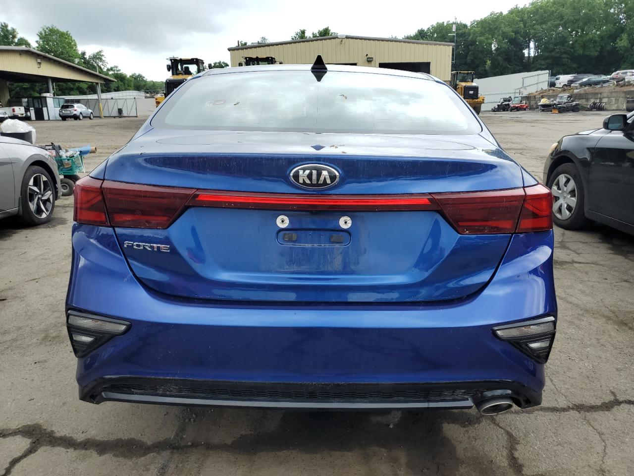 3KPF24AD3KE073662 2019 Kia Forte Fe