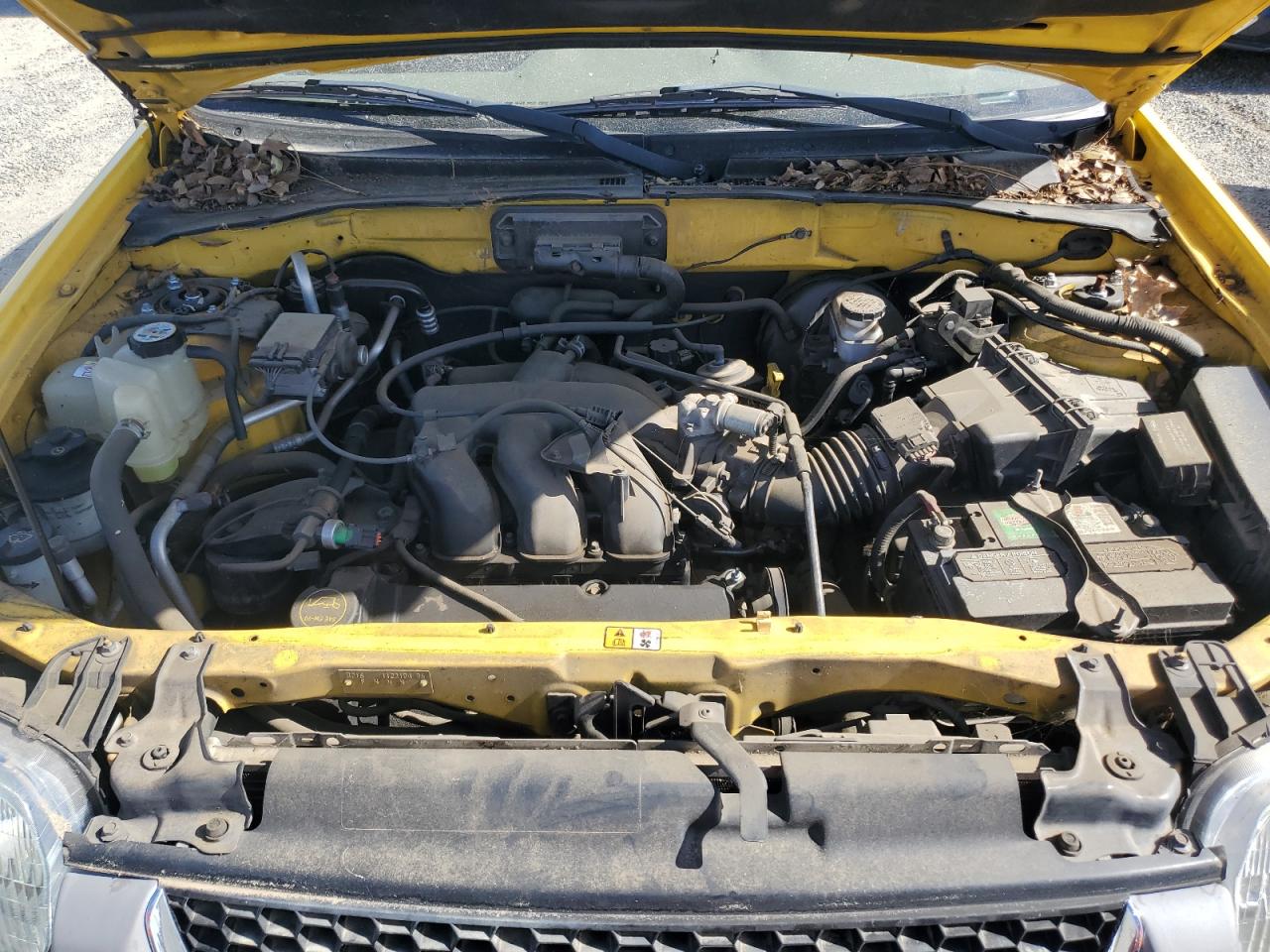 1FMYU04172KB03851 2002 Ford Escape Xlt