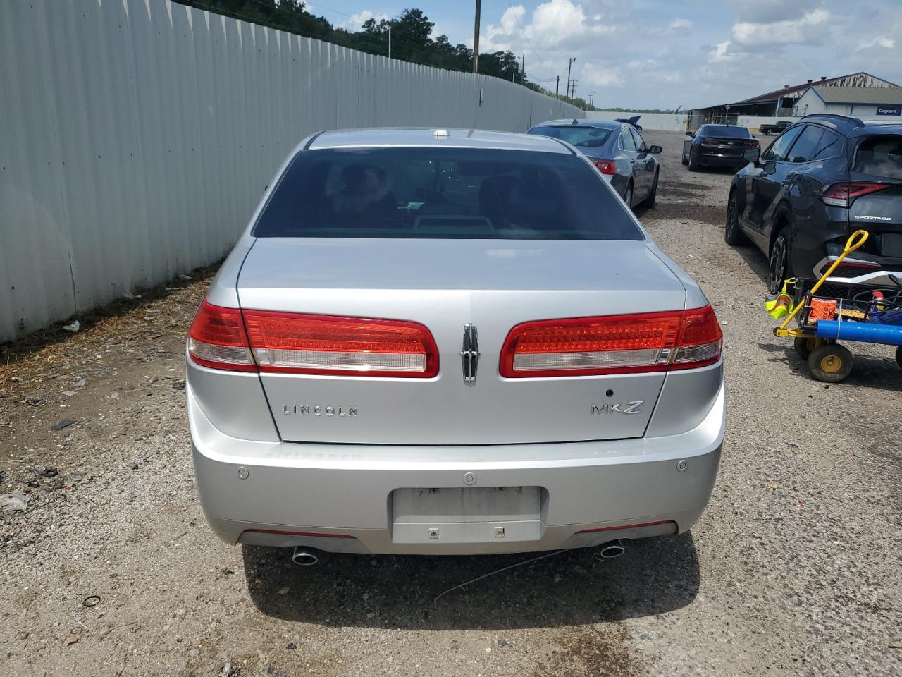 3LNHL2GC8AR638497 2010 Lincoln Mkz