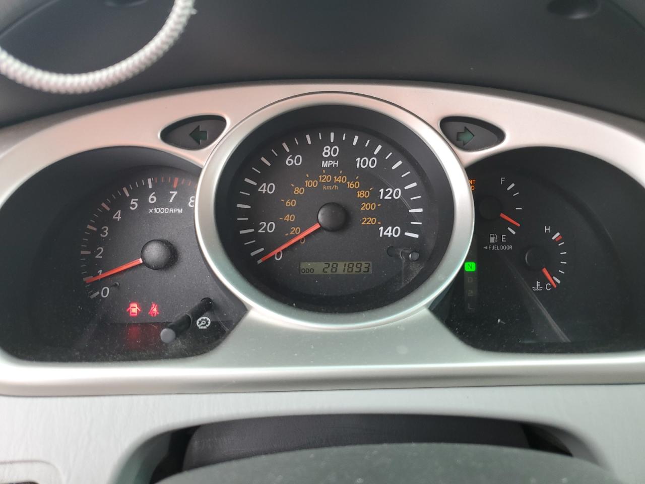 JTEDD21A950112002 2005 Toyota Highlander