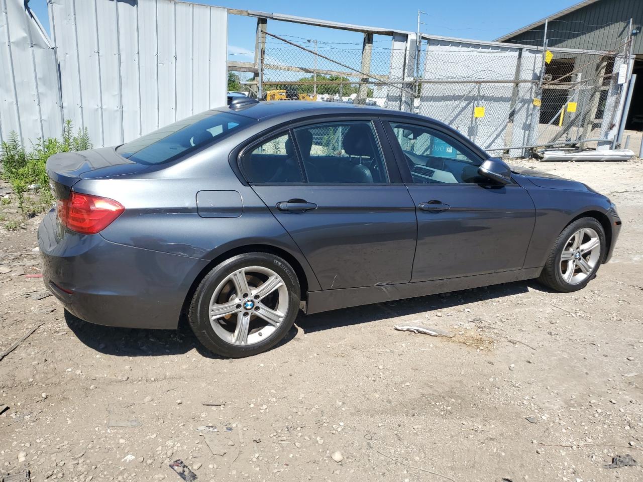 2013 BMW 328 Xi Sulev vin: WBA3B5C53DF138868