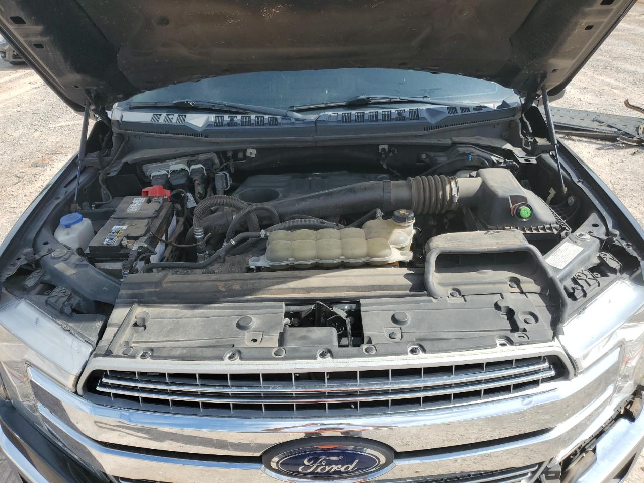 1FTFW1E16KFA72532 2019 Ford F150 Supercrew