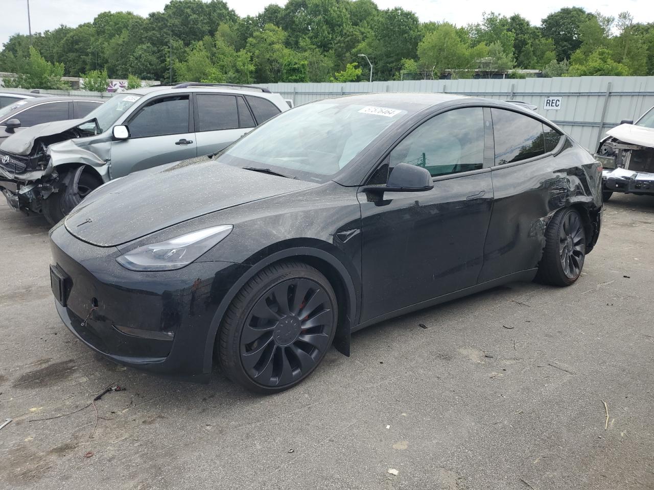 7SAYGDEFXPF977535 2023 Tesla Model Y