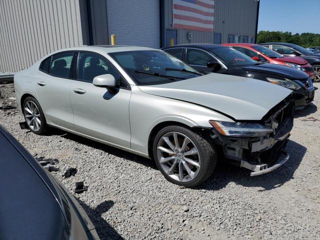 VIN 7JRA22TK3KG017524 2019 Volvo S60, T6 Momentum no.4