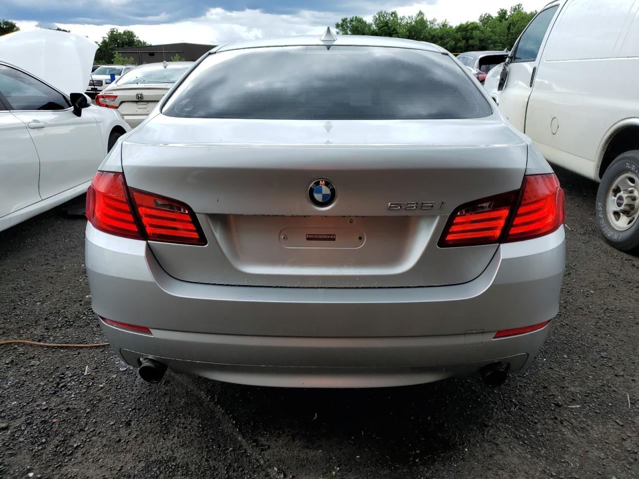 WBAFU7C53BC771761 2011 BMW 535 Xi