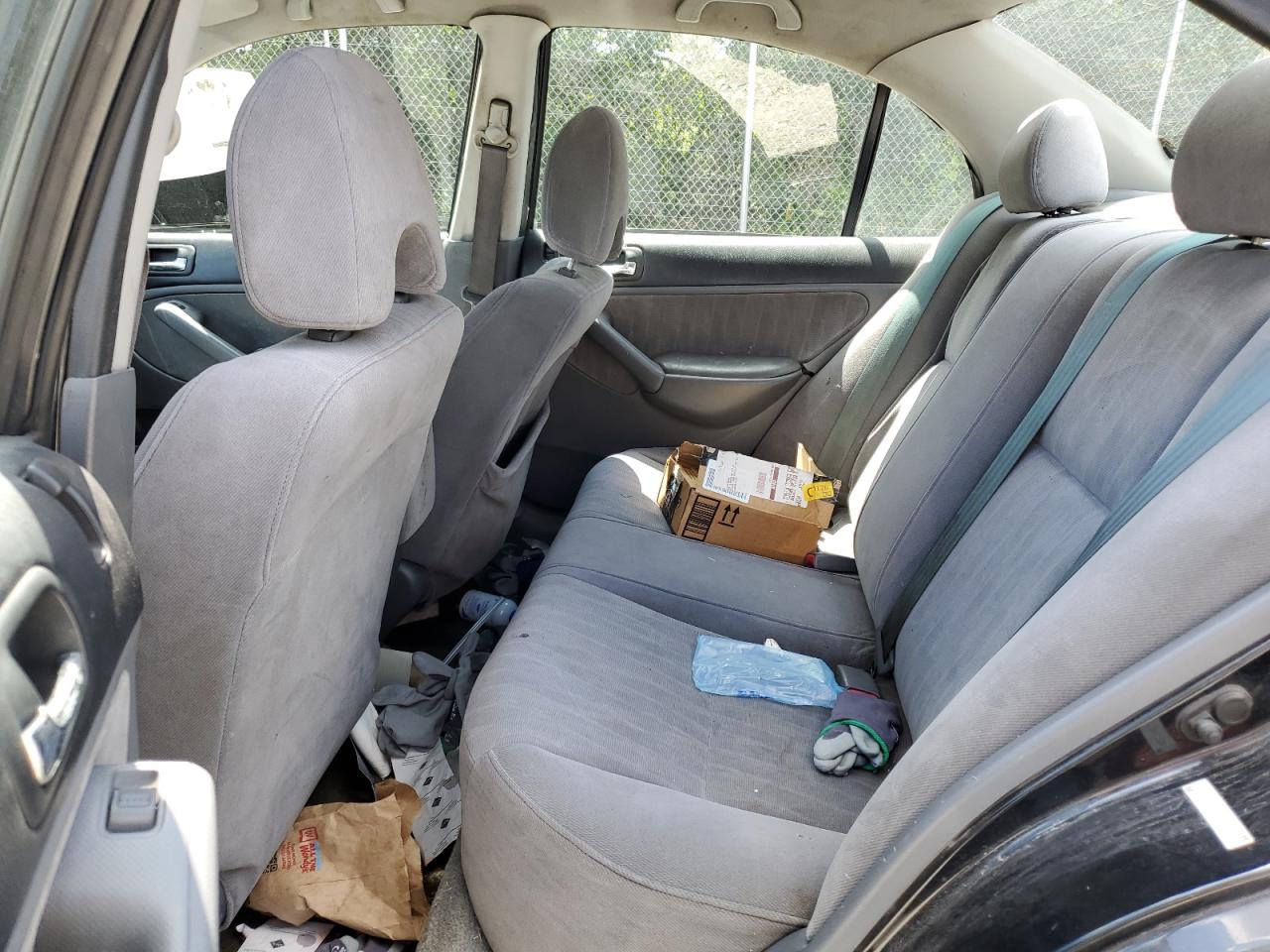 1HGES16593L015304 2003 Honda Civic Lx