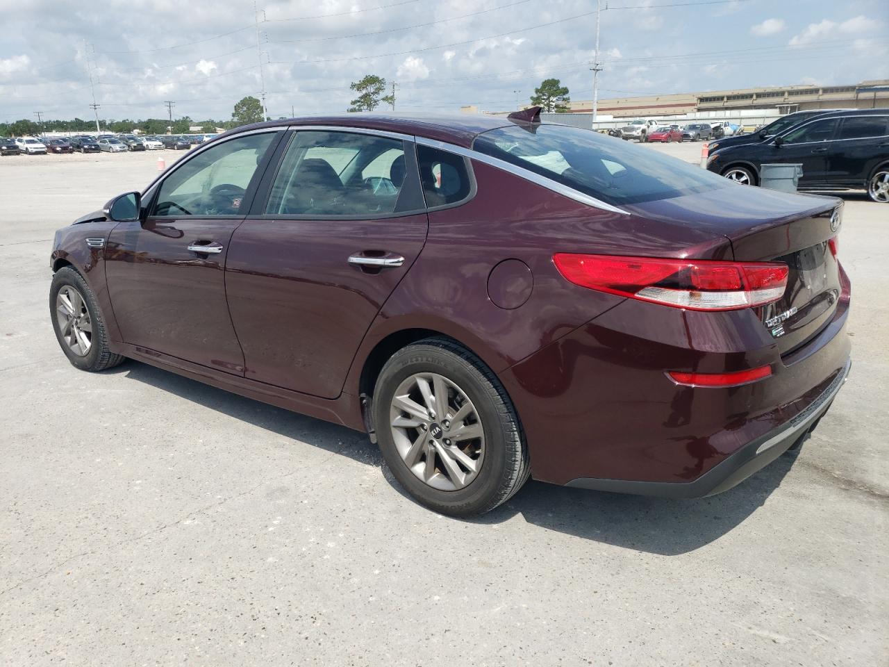 2020 Kia Optima Lx vin: 5XXGT4L33LG389450