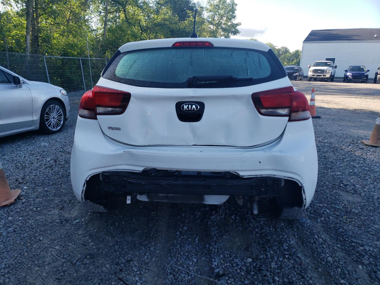 3KPA25AB7JE090669 2018 Kia Rio Lx