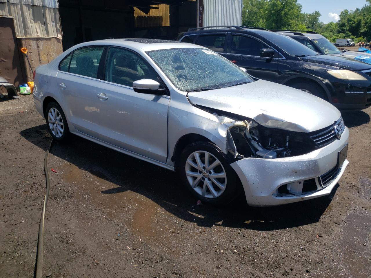 3VWB17AJ6EM417307 2014 Volkswagen Jetta Se