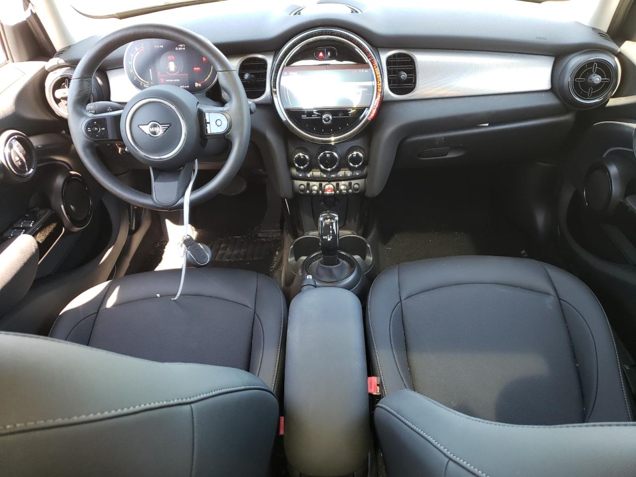 WMW33DK02R2U45539 2024 Mini Cooper