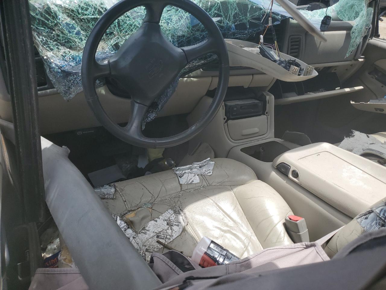 1GNEK13Z52R239162 2002 Chevrolet Tahoe K1500