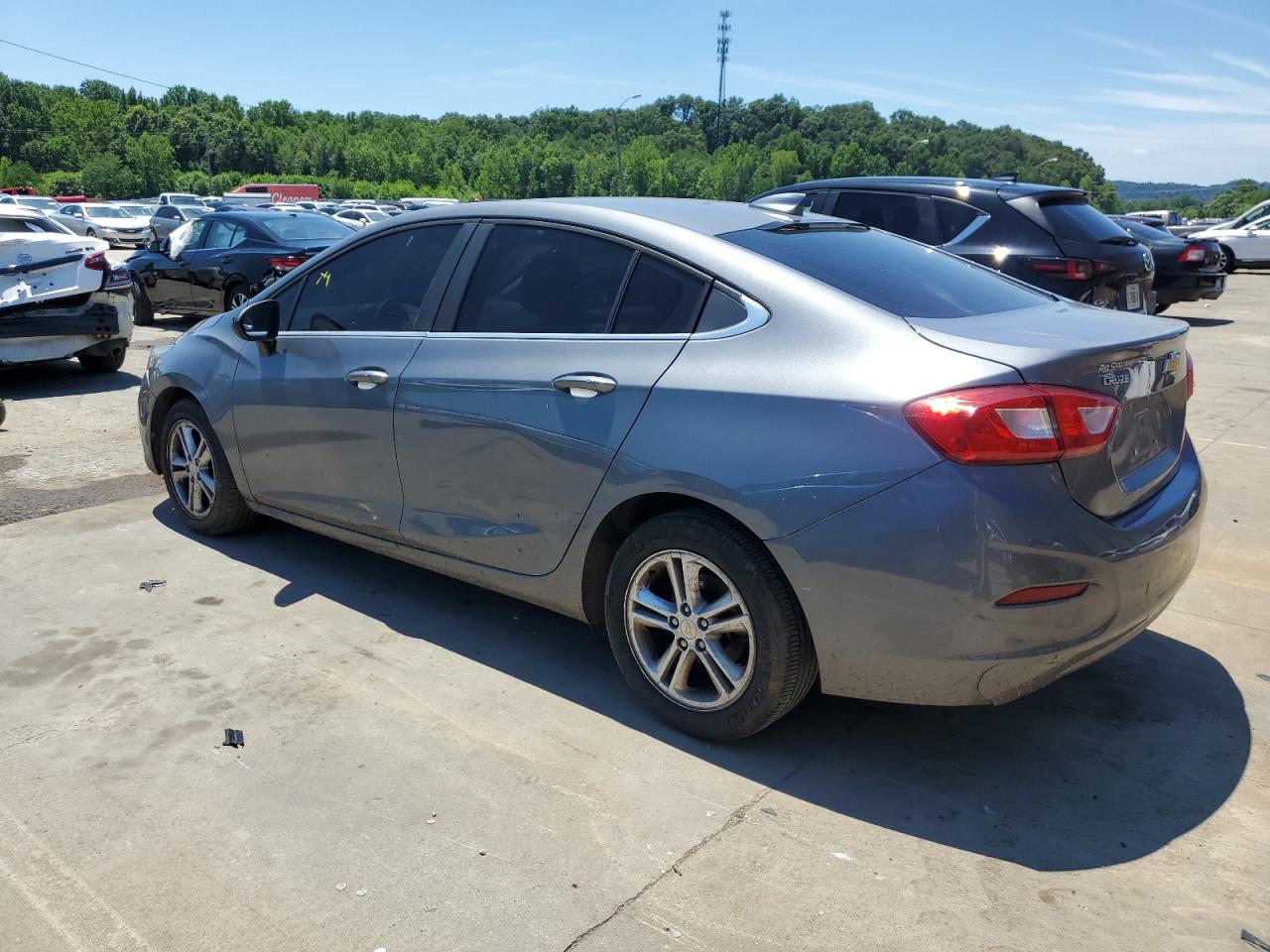 2018 Chevrolet Cruze Lt vin: 1G1BE5SM1J7138428