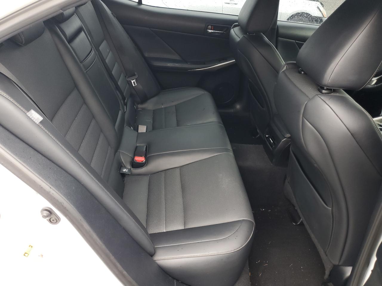 JTHCF1D22F5024470 2015 Lexus Is 250