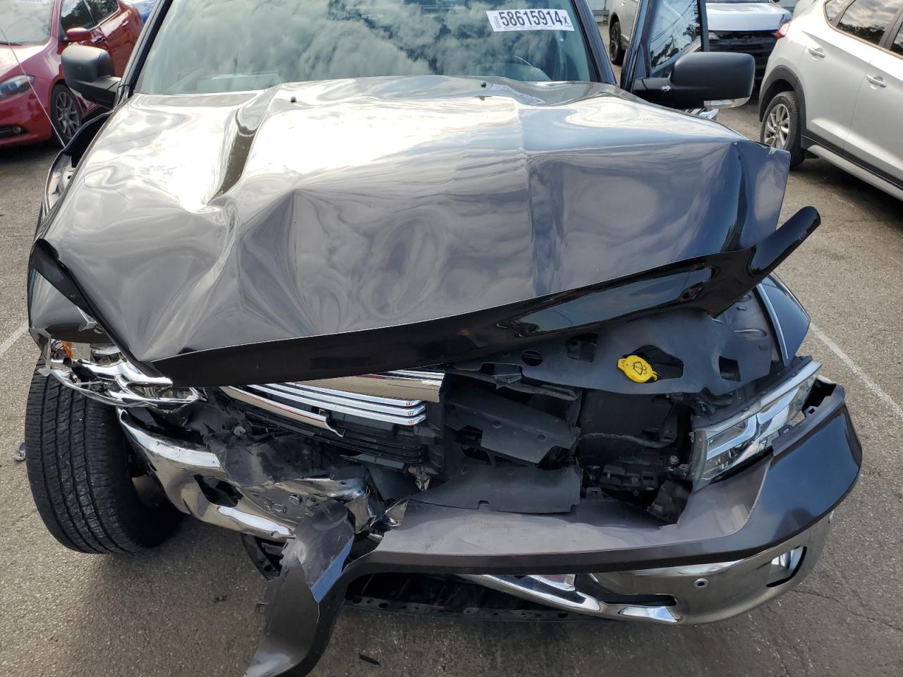 3C6RR7LT1HG627073 2017 Ram 1500 Slt