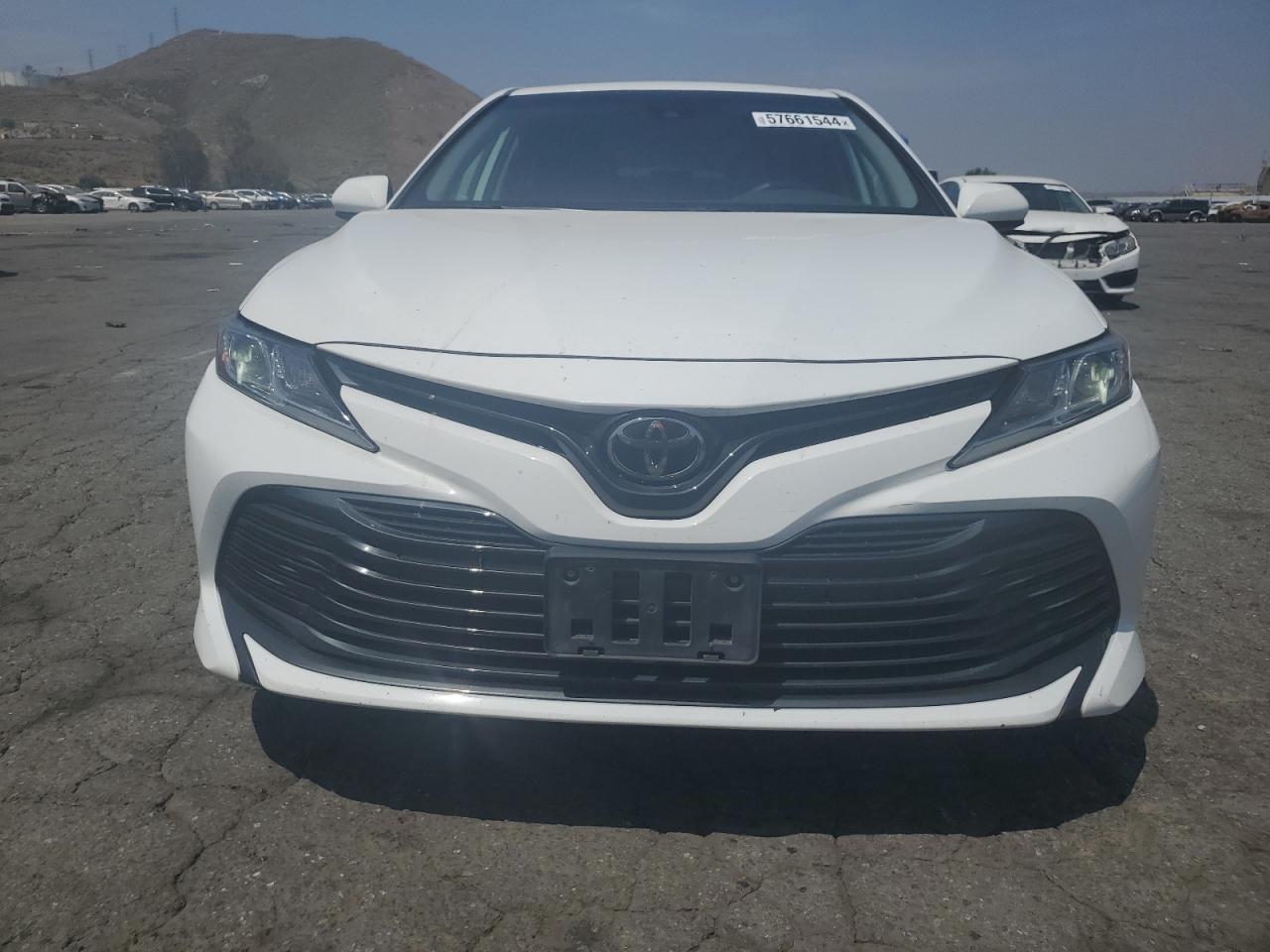 2020 Toyota Camry Le vin: 4T1C11AK8LU991294