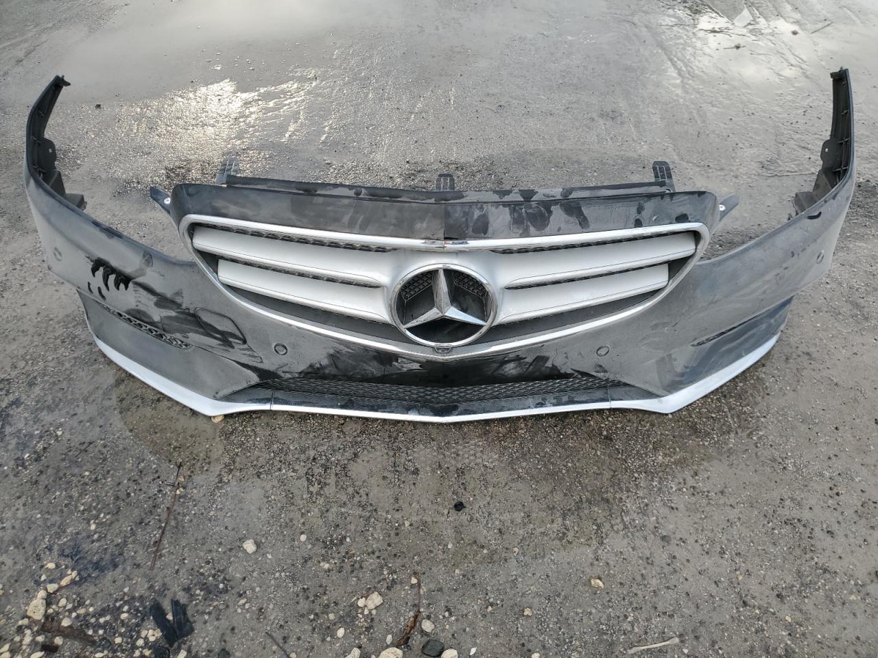 WDDHF9BB8EA970240 2014 Mercedes-Benz E 550 4Matic