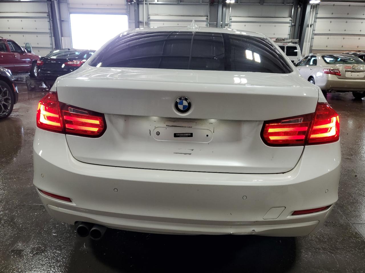 2013 BMW 328 Xi vin: WBA3B3C59DF544125