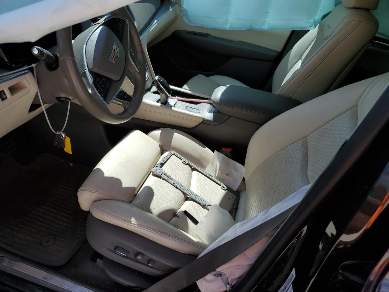 1GYKNCRS9HZ237975 2017 Cadillac Xt5 Premium Luxury