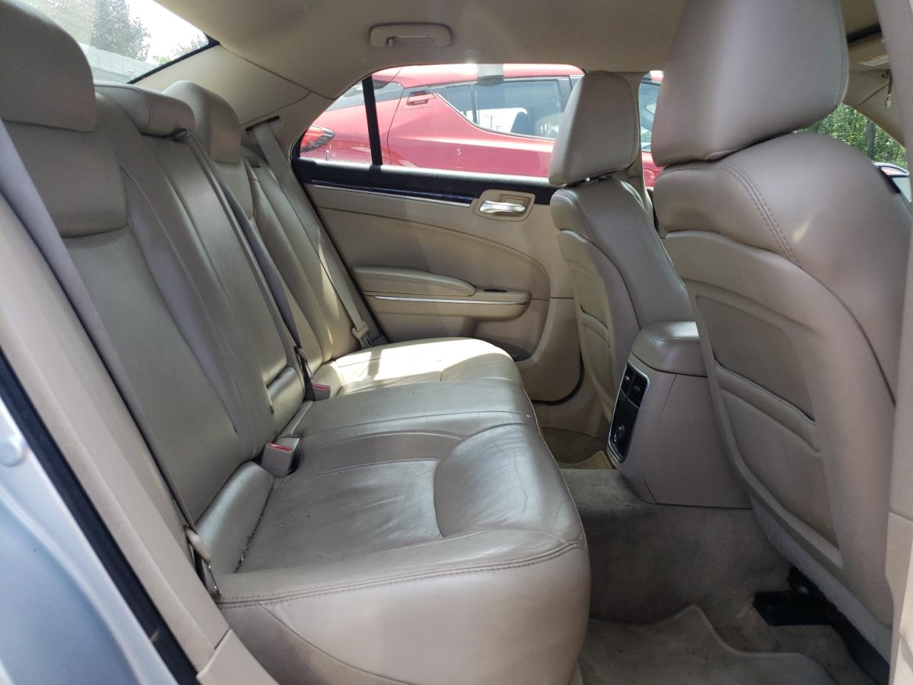 2C3CCAAGXDH722894 2013 Chrysler 300