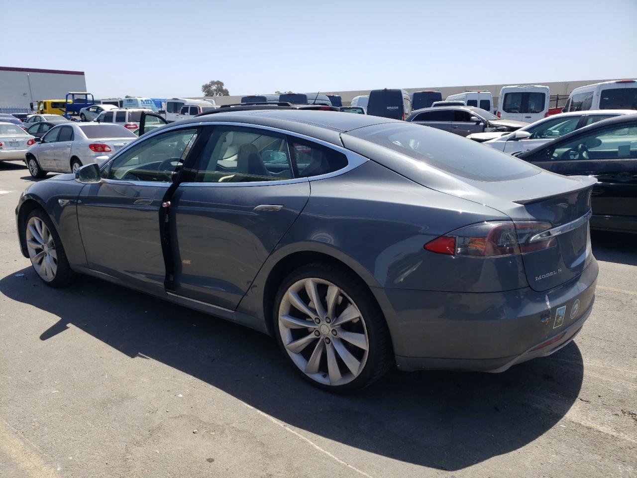 5YJSA1DP7CFP02955 2012 Tesla Model S