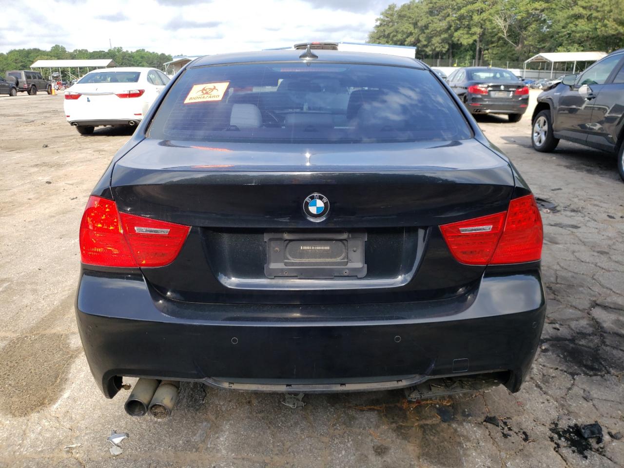 WBAPH7C53BE674184 2011 BMW 328 I