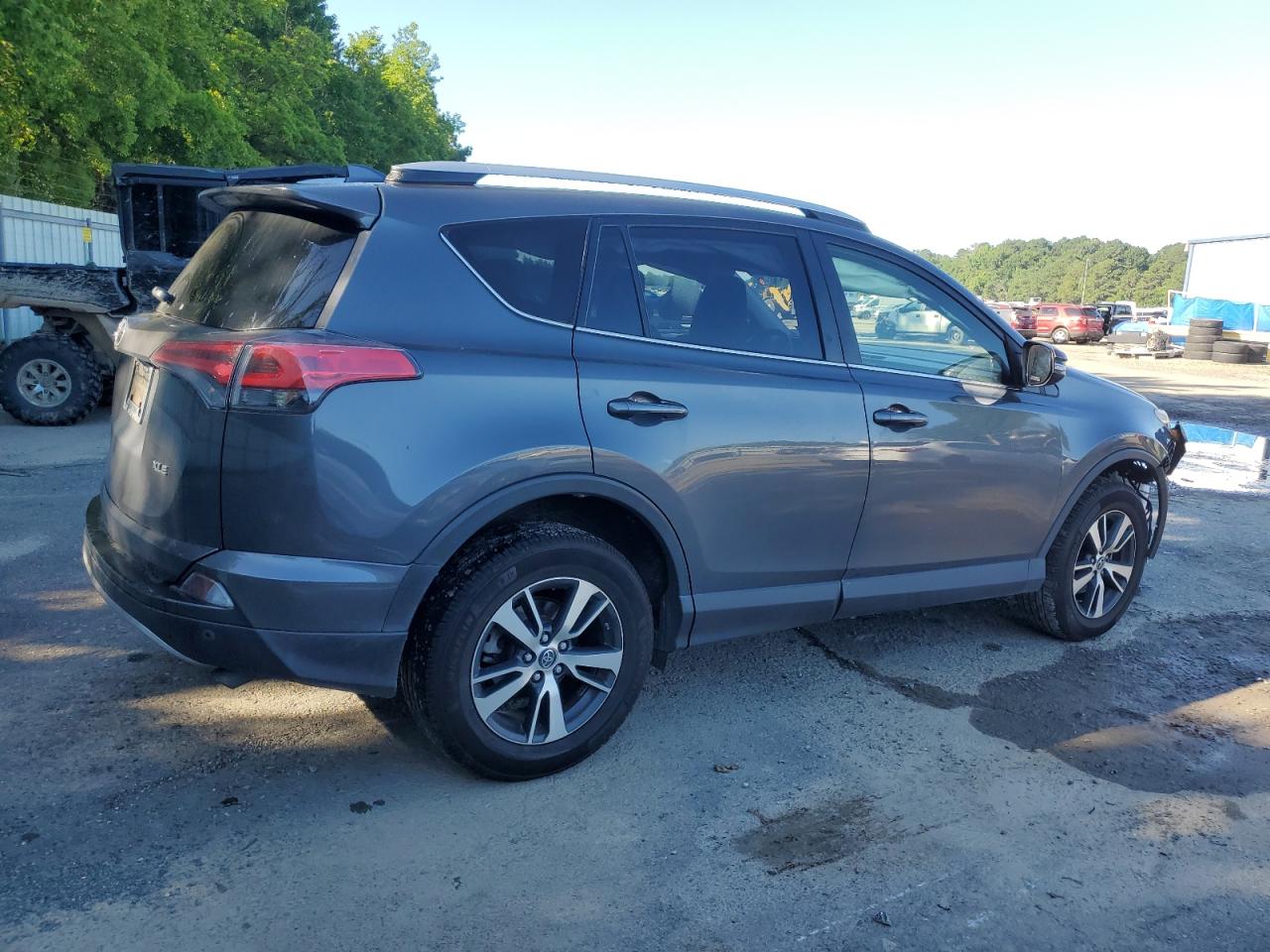 2018 Toyota Rav4 Adventure vin: JTMWFREV2JD115260