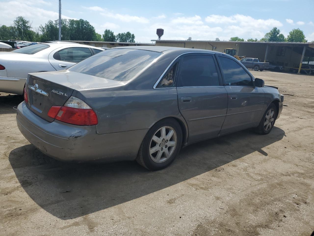 4T1BF28BX3U312957 2003 Toyota Avalon Xl