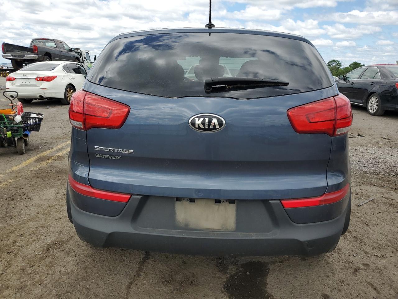 KNDPBCAC6F7789595 2015 Kia Sportage Lx