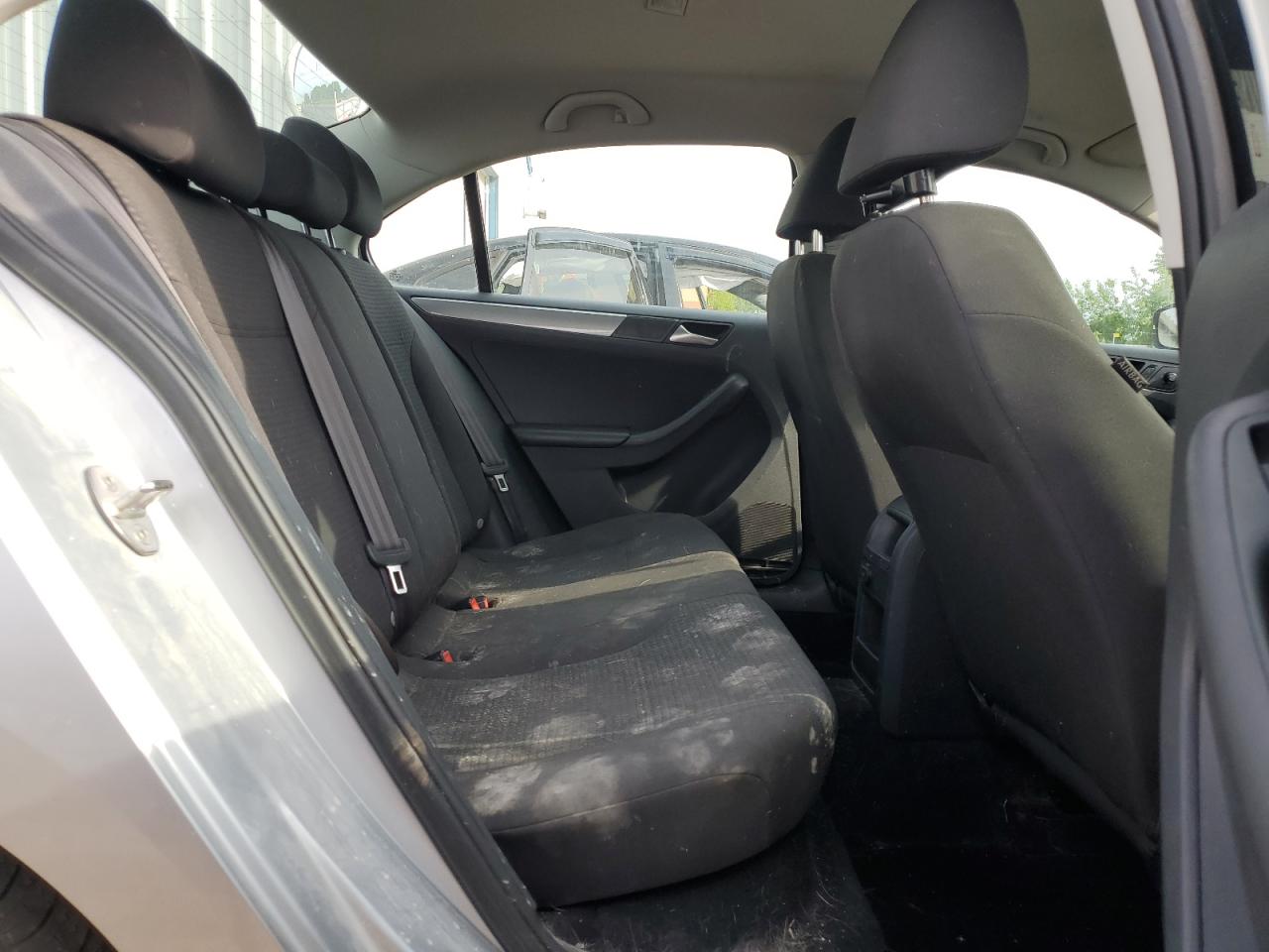 3VW267AJ8GM339830 2016 Volkswagen Jetta S