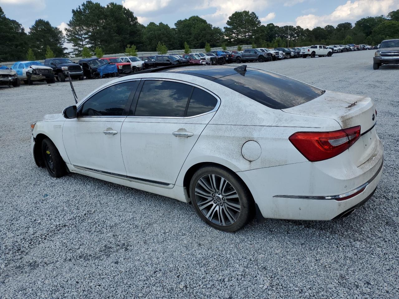 2014 Kia Cadenza Premium vin: KNALN4D72E5149594