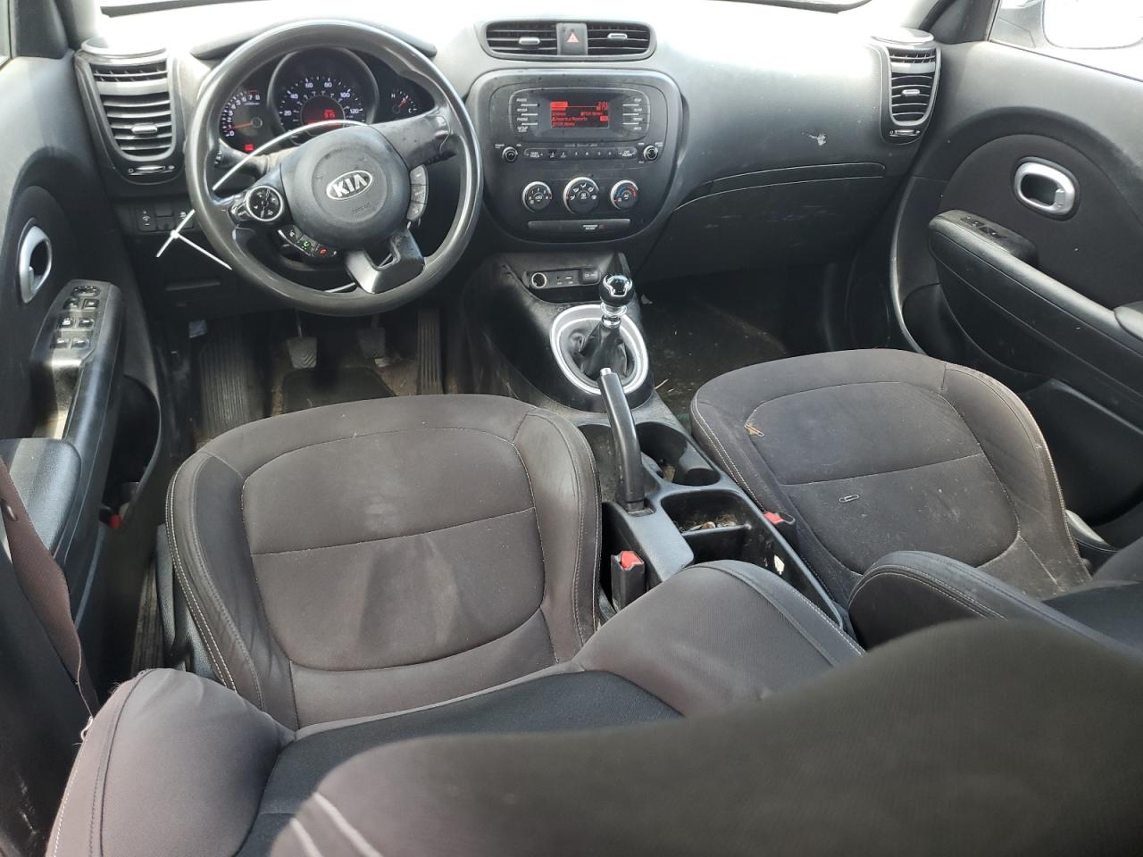 KNDJN2A25G7317033 2016 Kia Soul