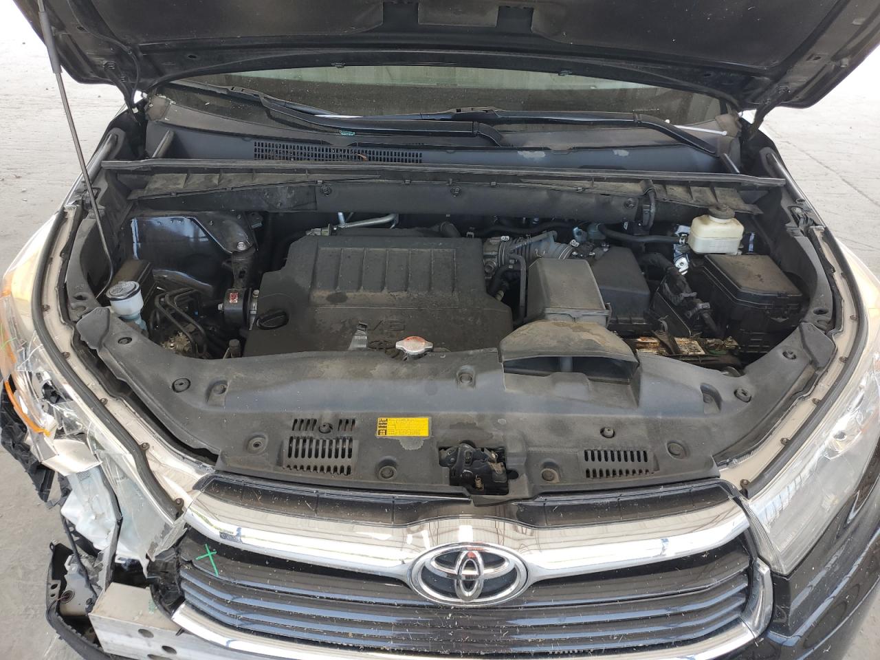 5TDDKRFH0GS274979 2016 Toyota Highlander Limited