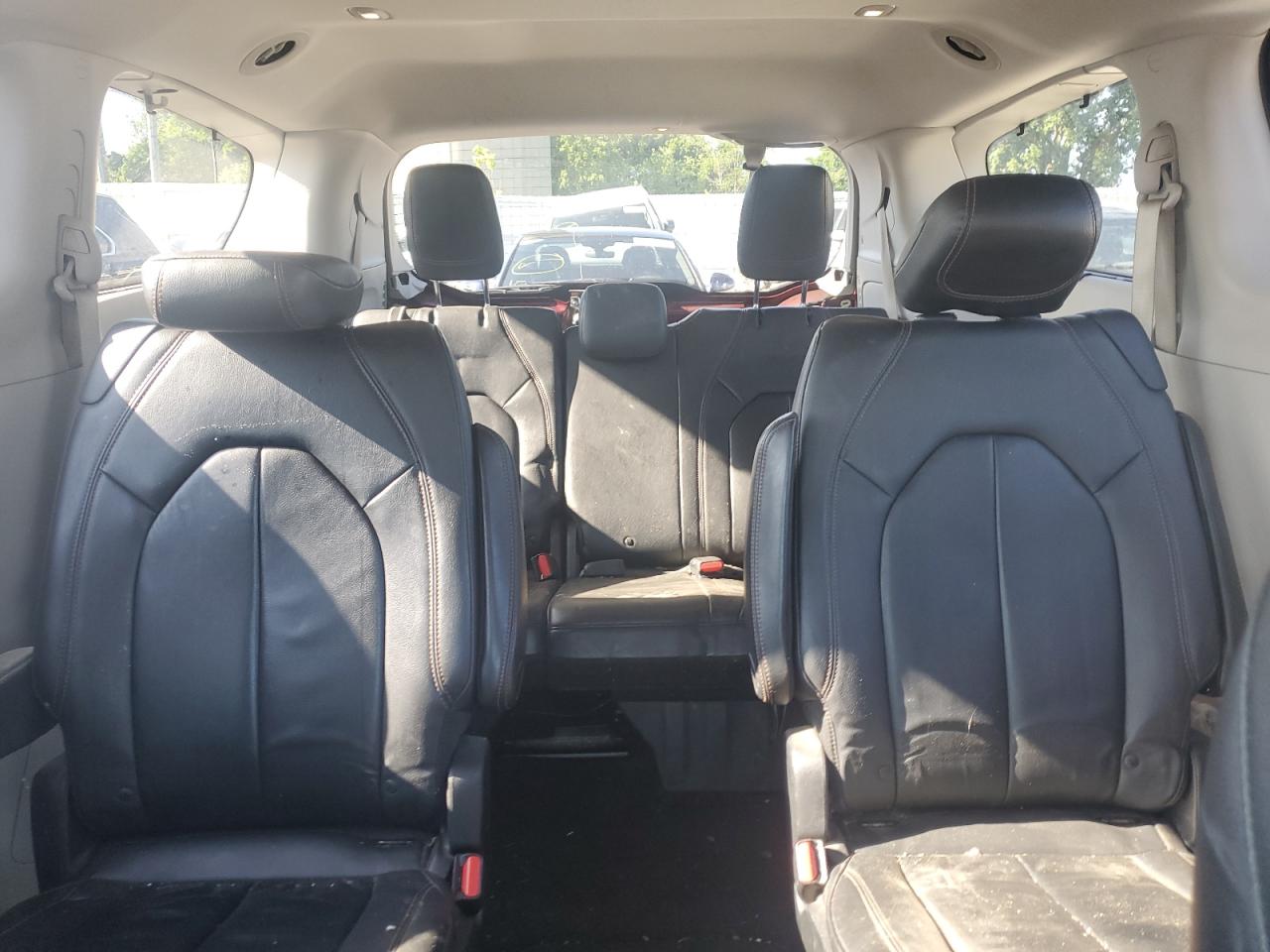 2C4RC1BG8HR839345 2017 Chrysler Pacifica Touring L