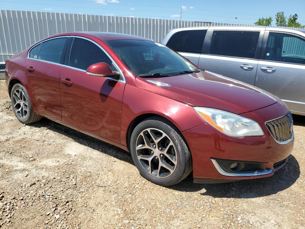 2017 Buick Regal Sport Touring vin: 2G4GL5EX4H9126951