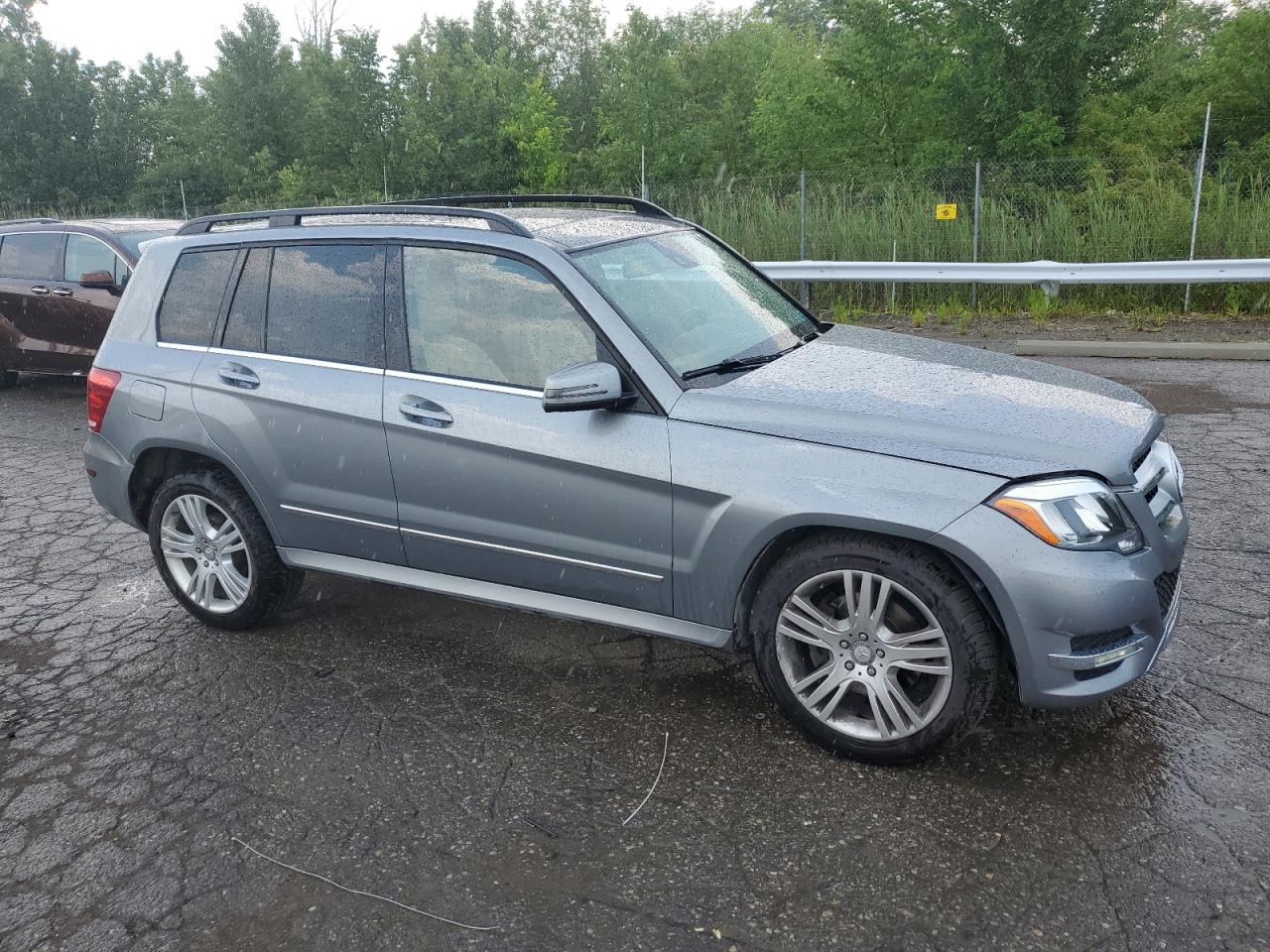 WDCGG8JB2FG398573 2015 Mercedes-Benz Glk 350 4Matic