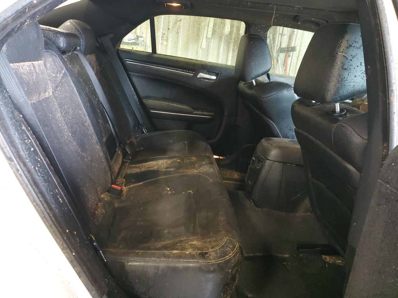 2C3CCABG3JH274864 2018 Chrysler 300 S