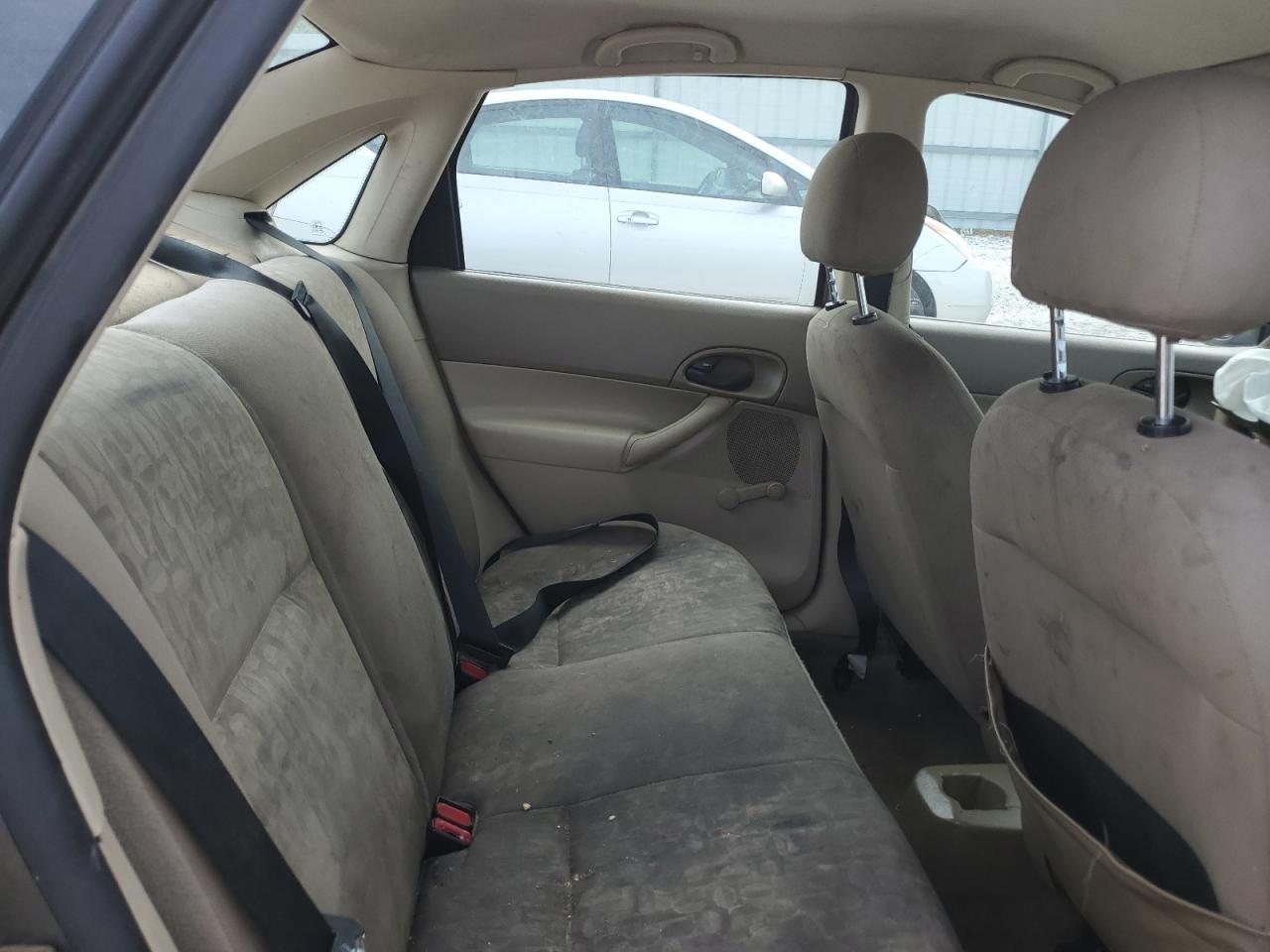 1FAFP34N95W236055 2005 Ford Focus Zx4