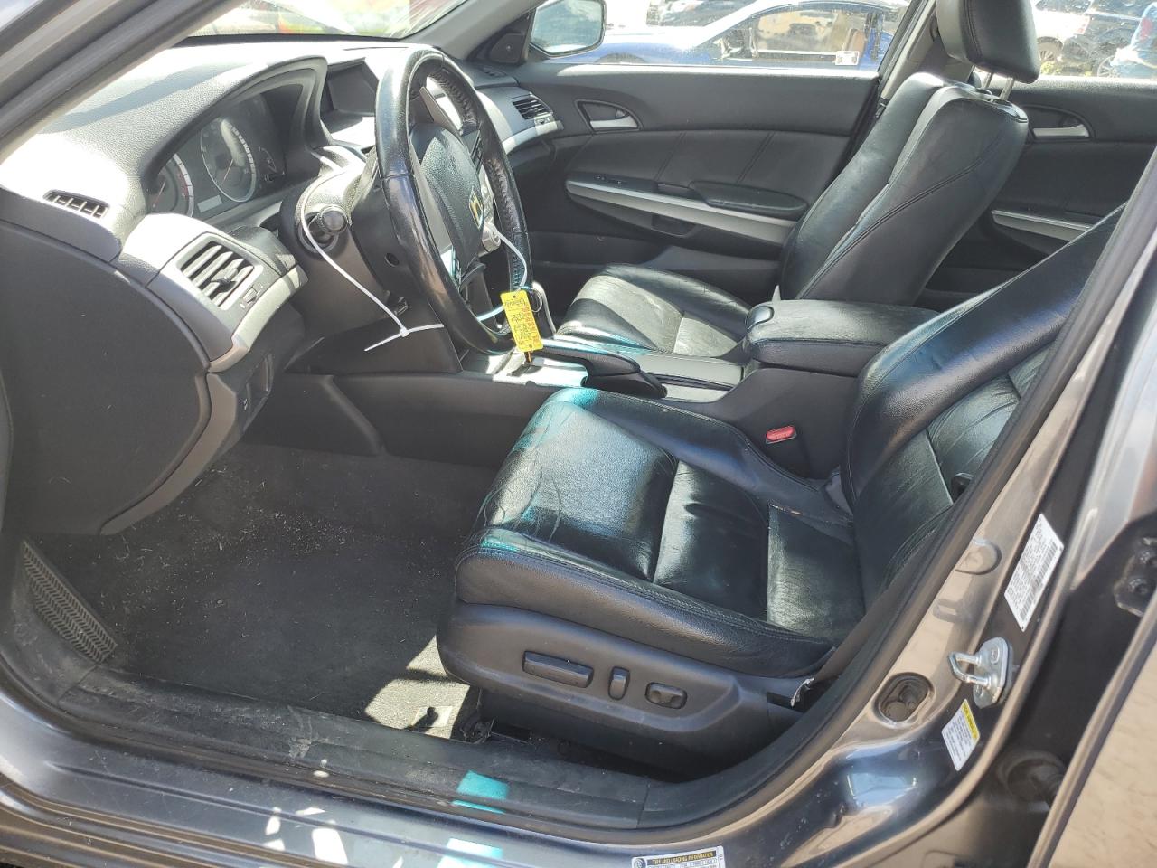 1HGCP3F88AA028018 2010 Honda Accord Exl