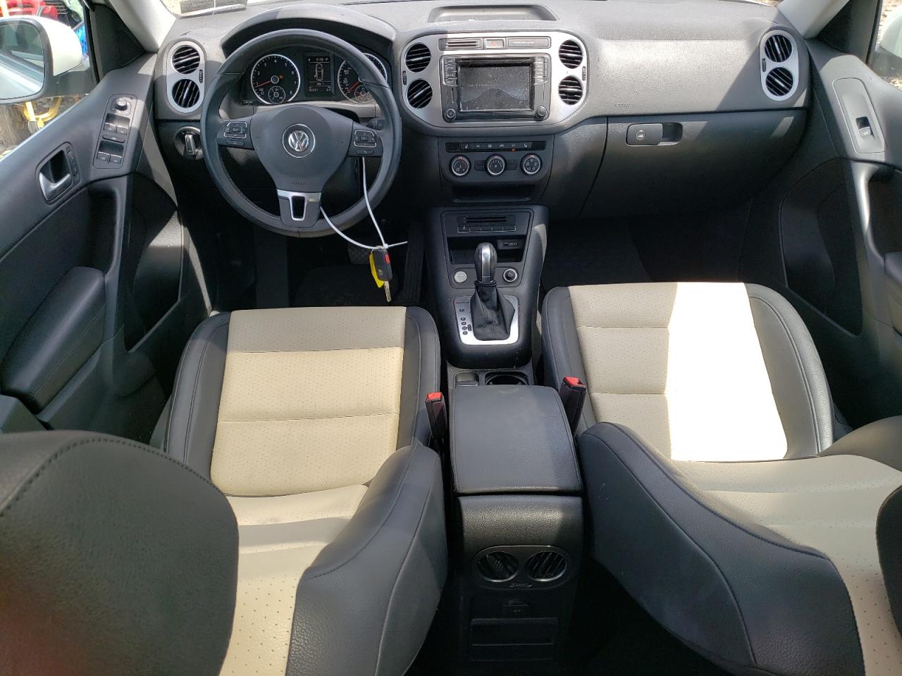 WVGSV7AX9HK041284 2017 Volkswagen Tiguan Wolfsburg
