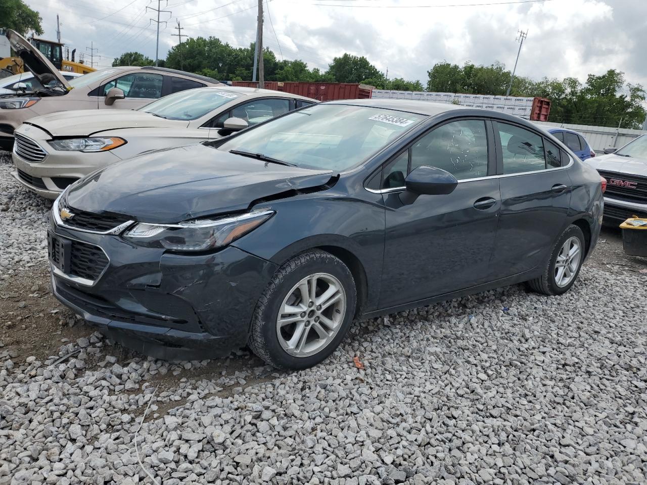 1G1BE5SMXJ7115407 2018 Chevrolet Cruze Lt